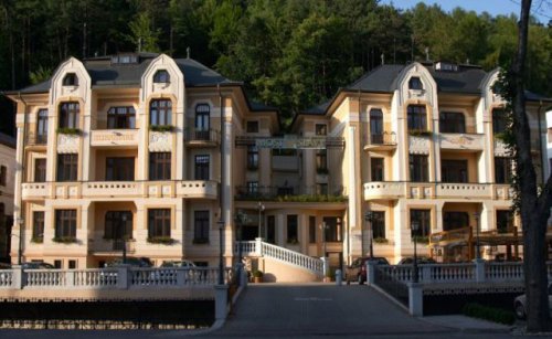 Hotel Most slávy Trenčianske Teplice